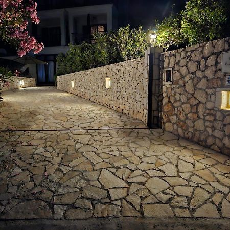Villa Clio Manganos Bagian luar foto