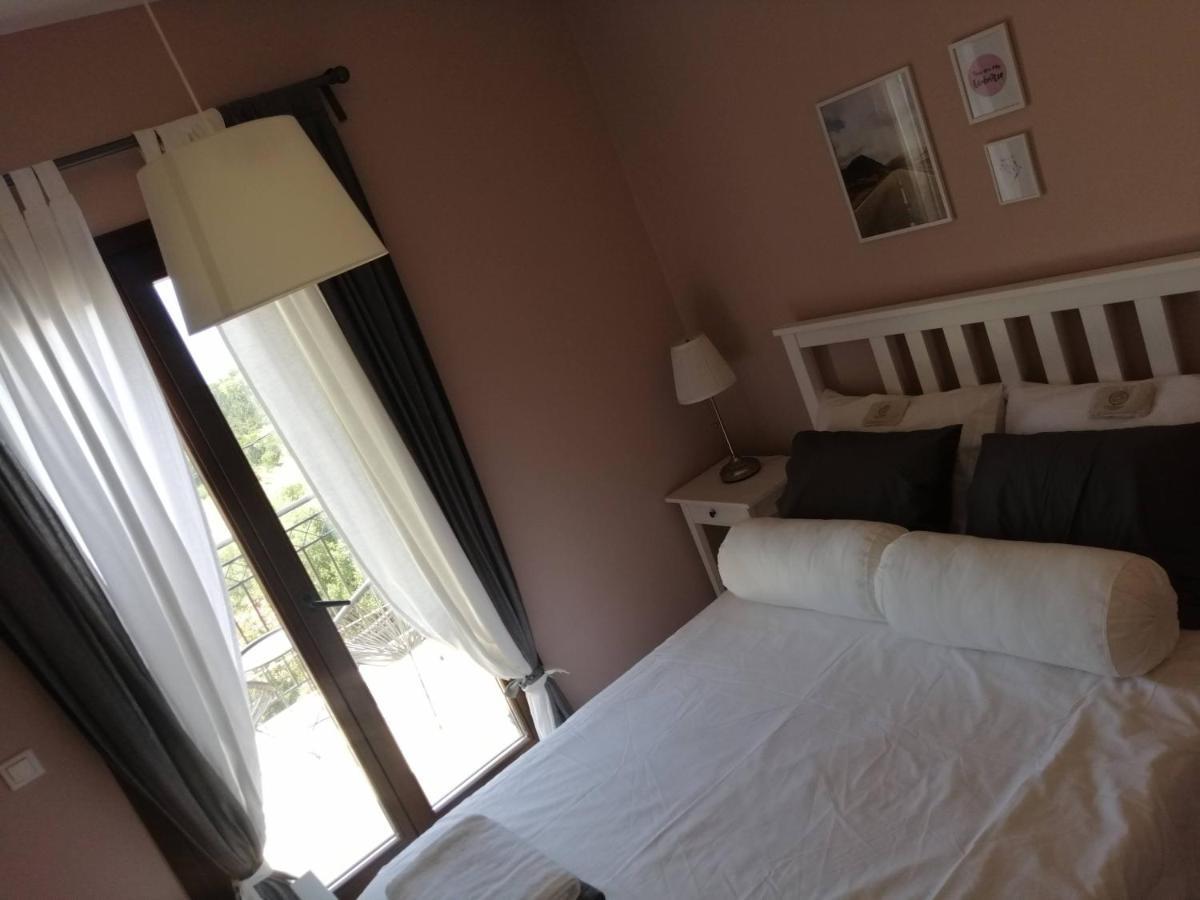 Villa Clio Manganos Bagian luar foto