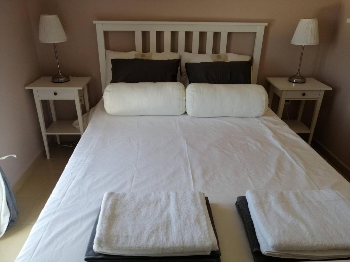 Villa Clio Manganos Bagian luar foto