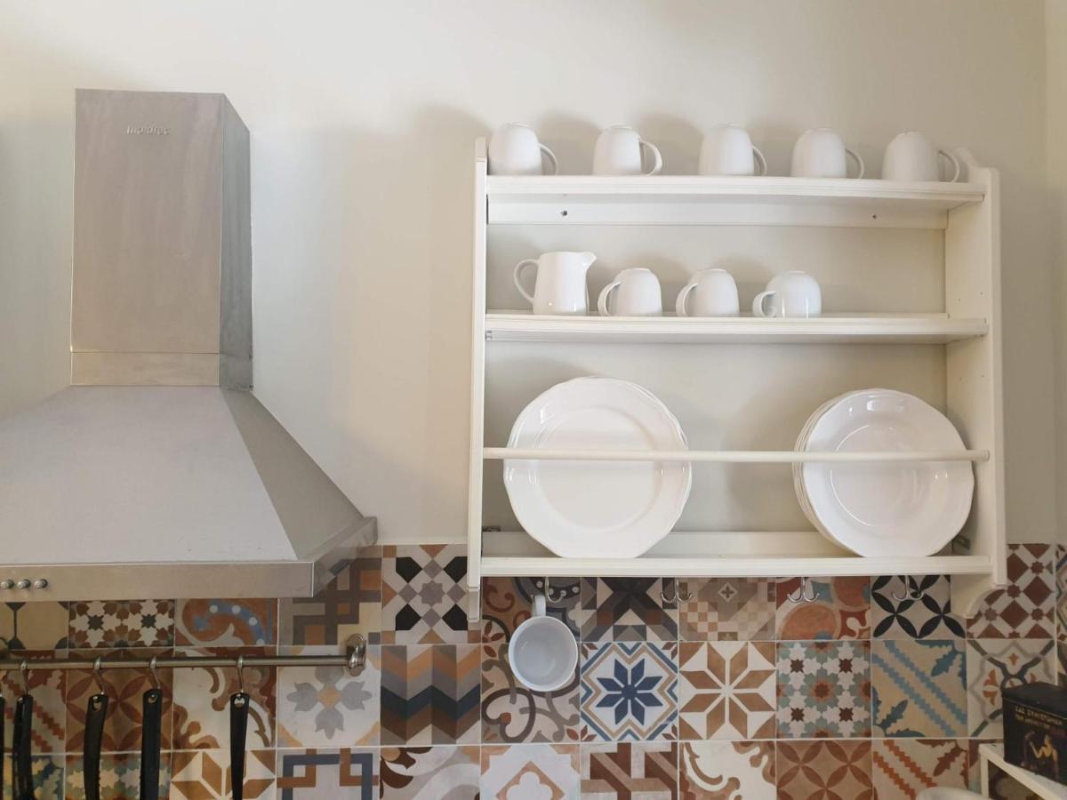 Villa Clio Manganos Bagian luar foto